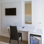 Katy Hotel