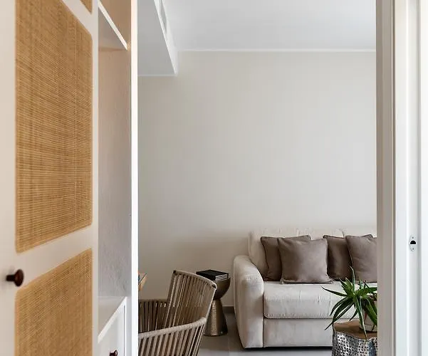 Katy Отель Бардолино