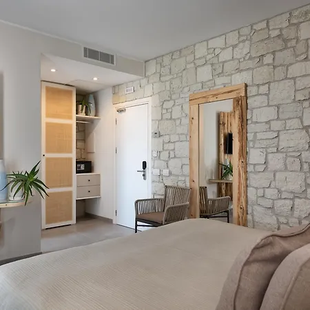 Katy Hotel