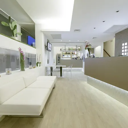 Hotel Katy 3*